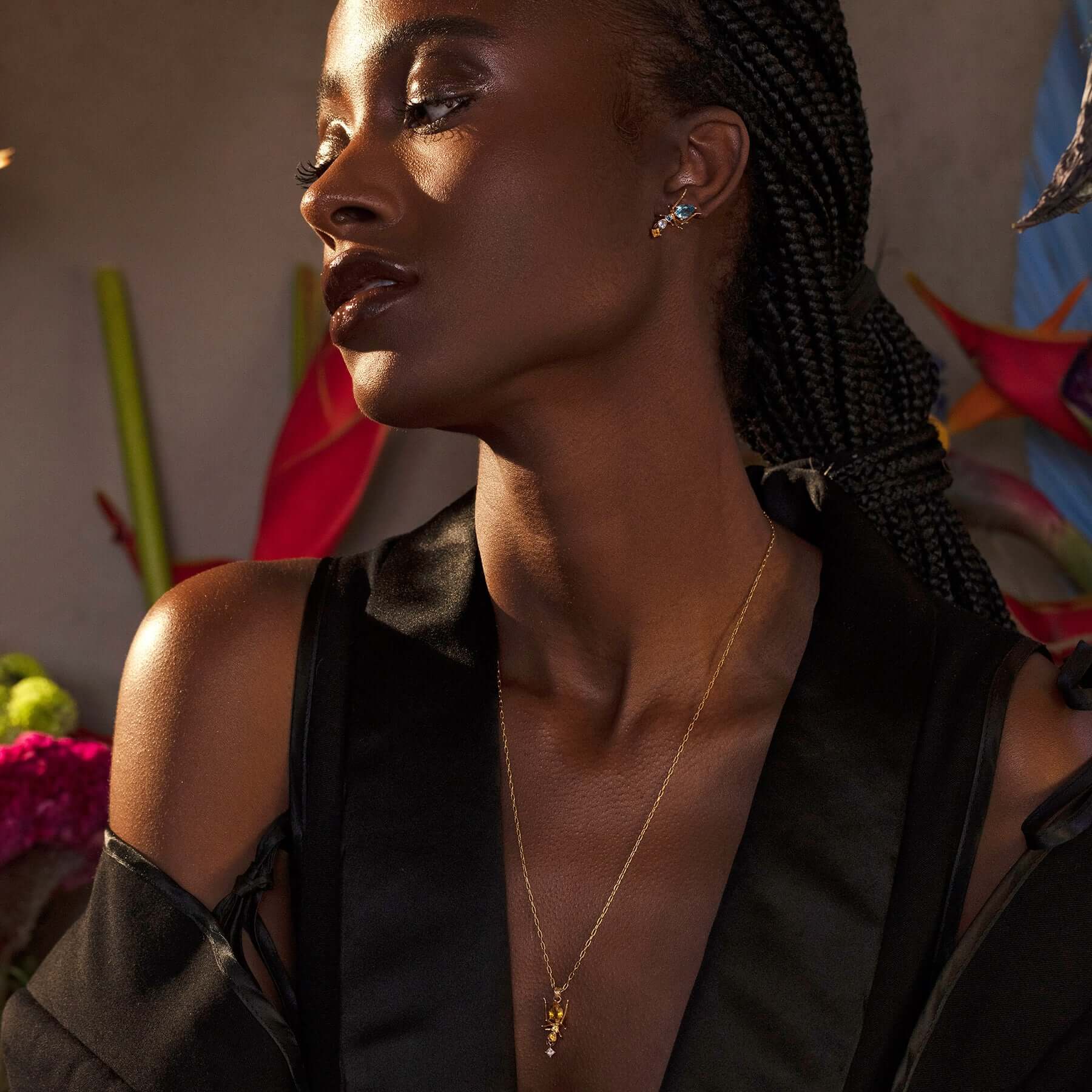 Kokoro Stud Earring Yellow Gold with Blue Topaz and Yellow Sapphire