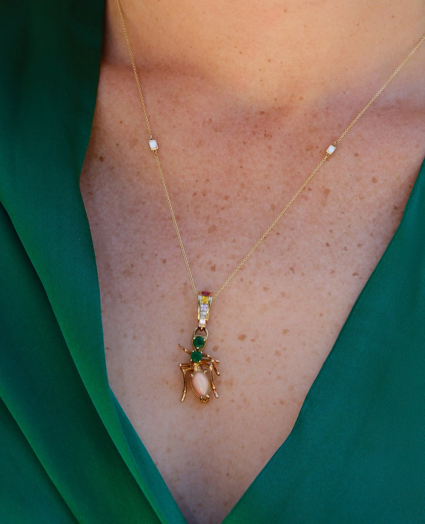 Kokoro Pendant Yellow Gold and Opal