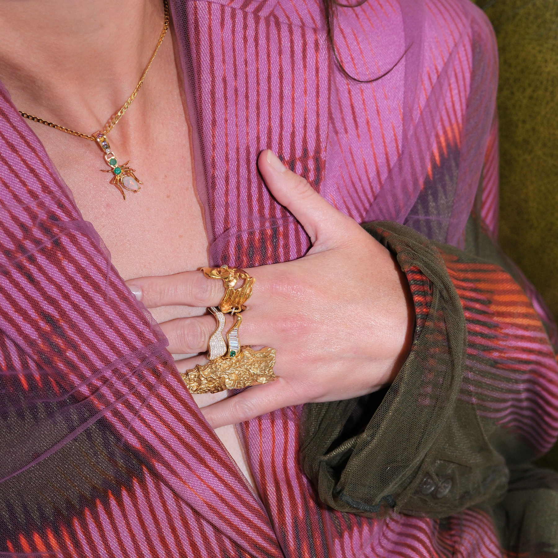 Kokoro Pendant Yellow Gold and Opal