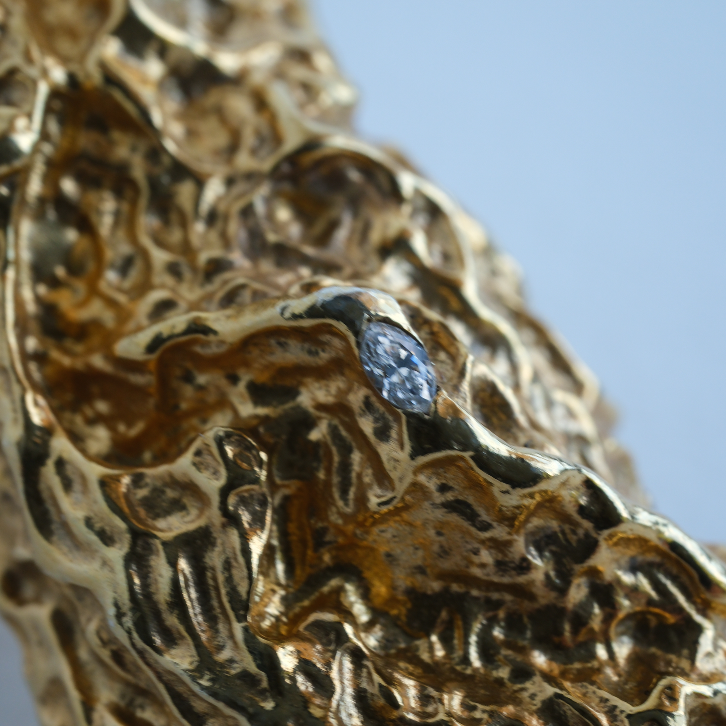 Cocoerow Nugget Ring Okuta Collection 14K Yellow Gold Diamonds Sculptural Fine Jewelry Detail View