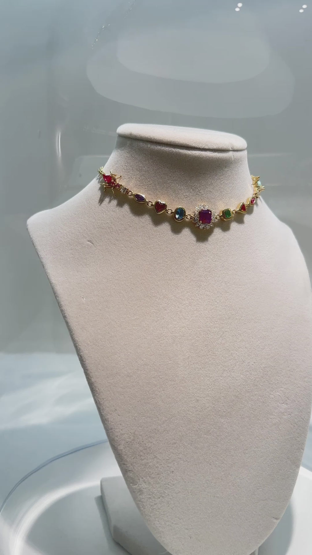 Awon Obirin Necklace Yellow Gold